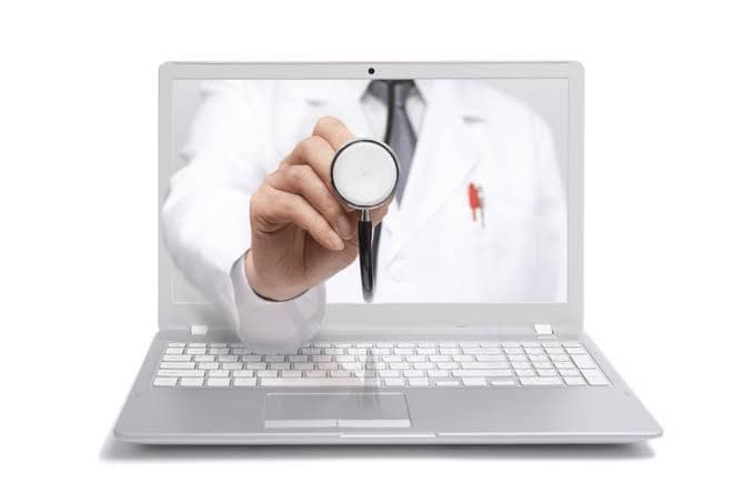 Online Doctor vs Hospital Visit: Which Should You Choose?